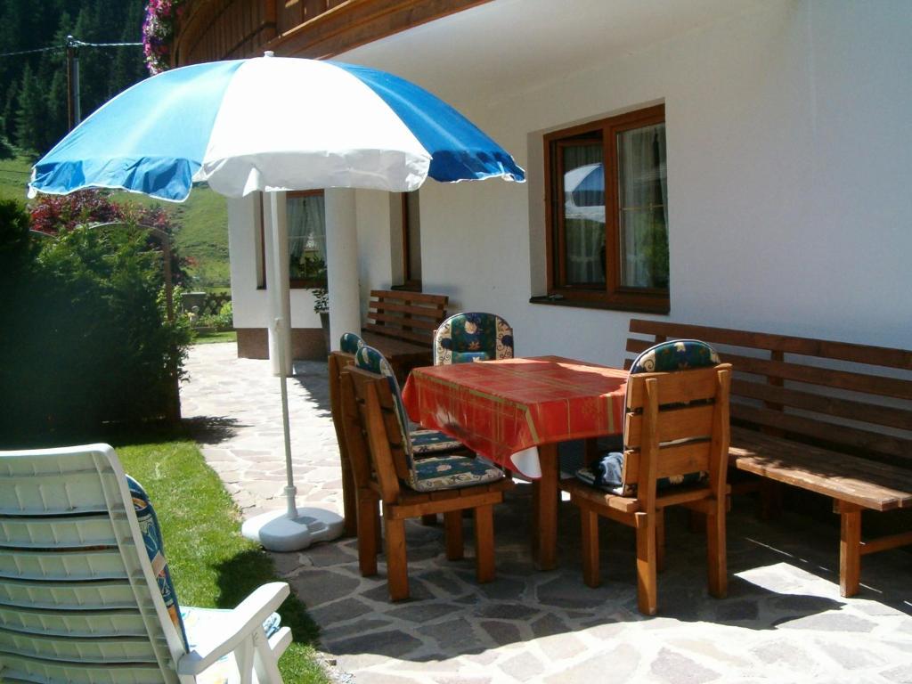Ferienhaus Inge Sankt Leonhard im Pitztal Bilik gambar