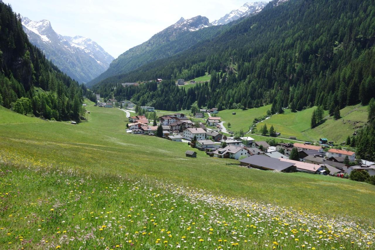 Ferienhaus Inge Sankt Leonhard im Pitztal Luaran gambar
